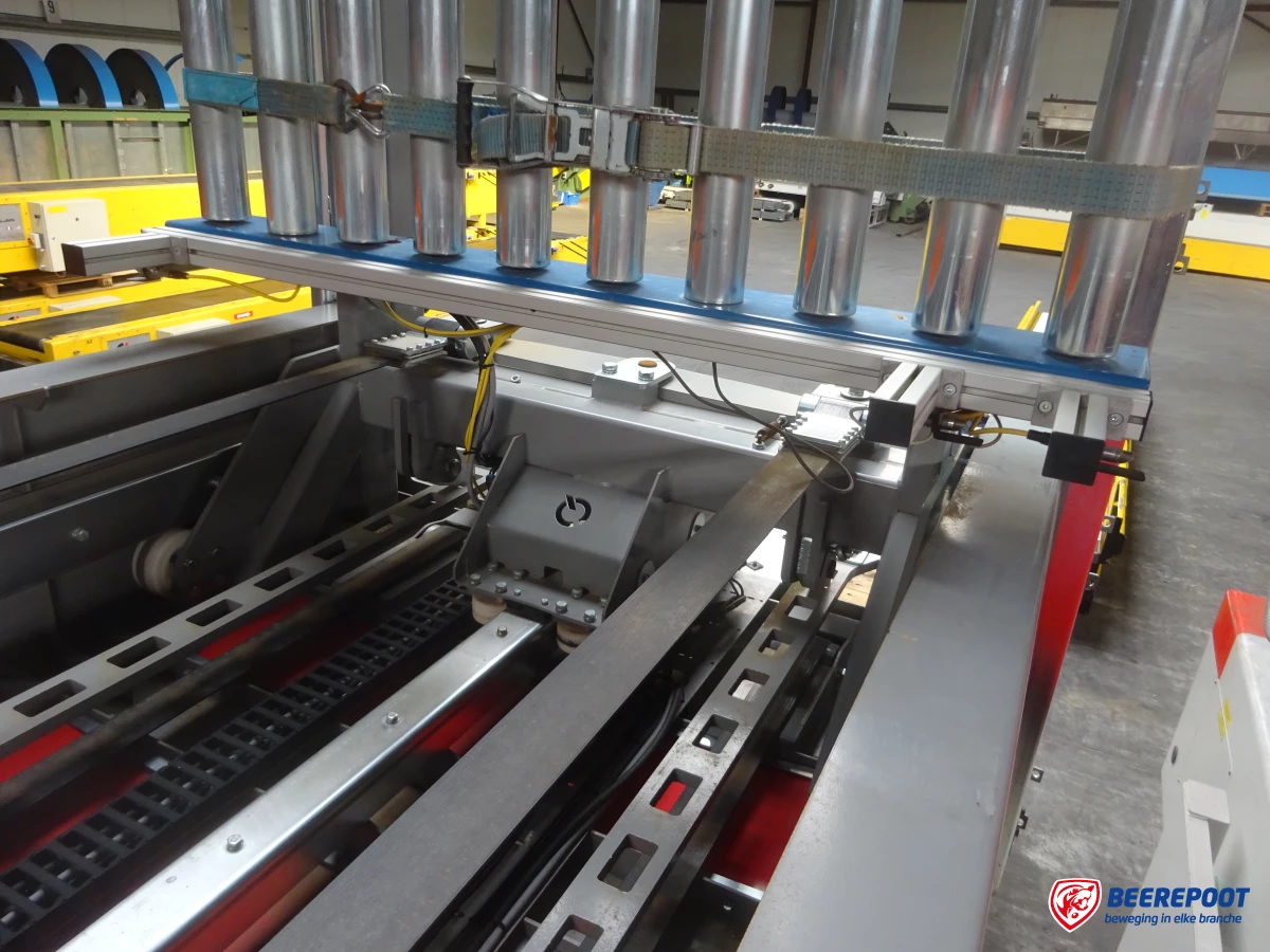 Palletrollenbaanlift